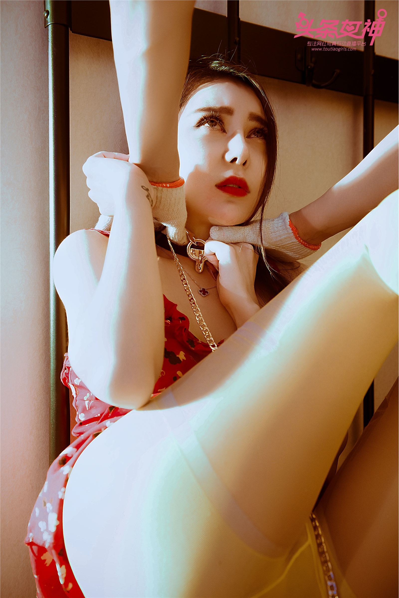 [TouTiao头条女神]2018.05.03 刘博启